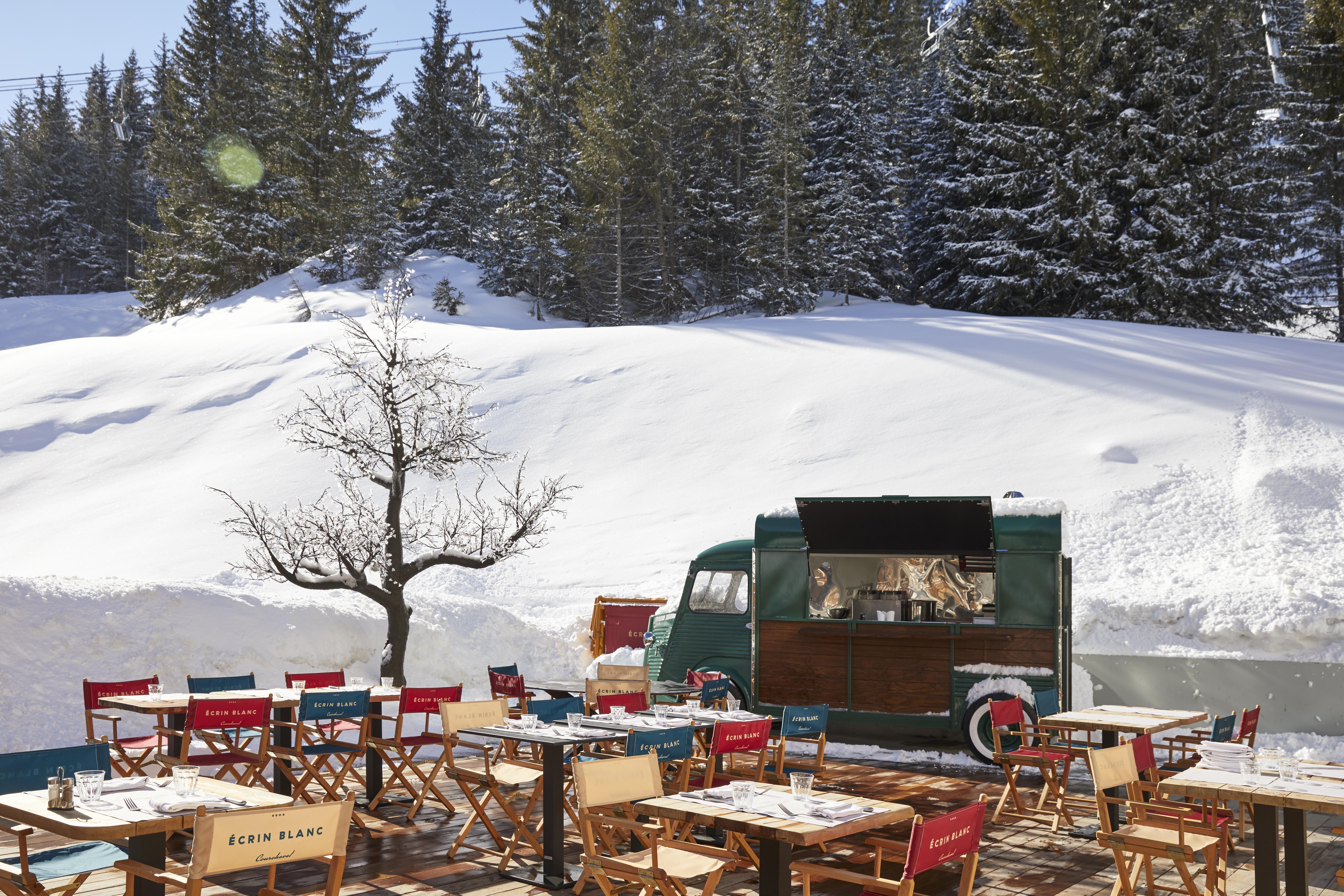 Ecrin Blanc Resort Courchevel - Aquapark Ngoại thất bức ảnh