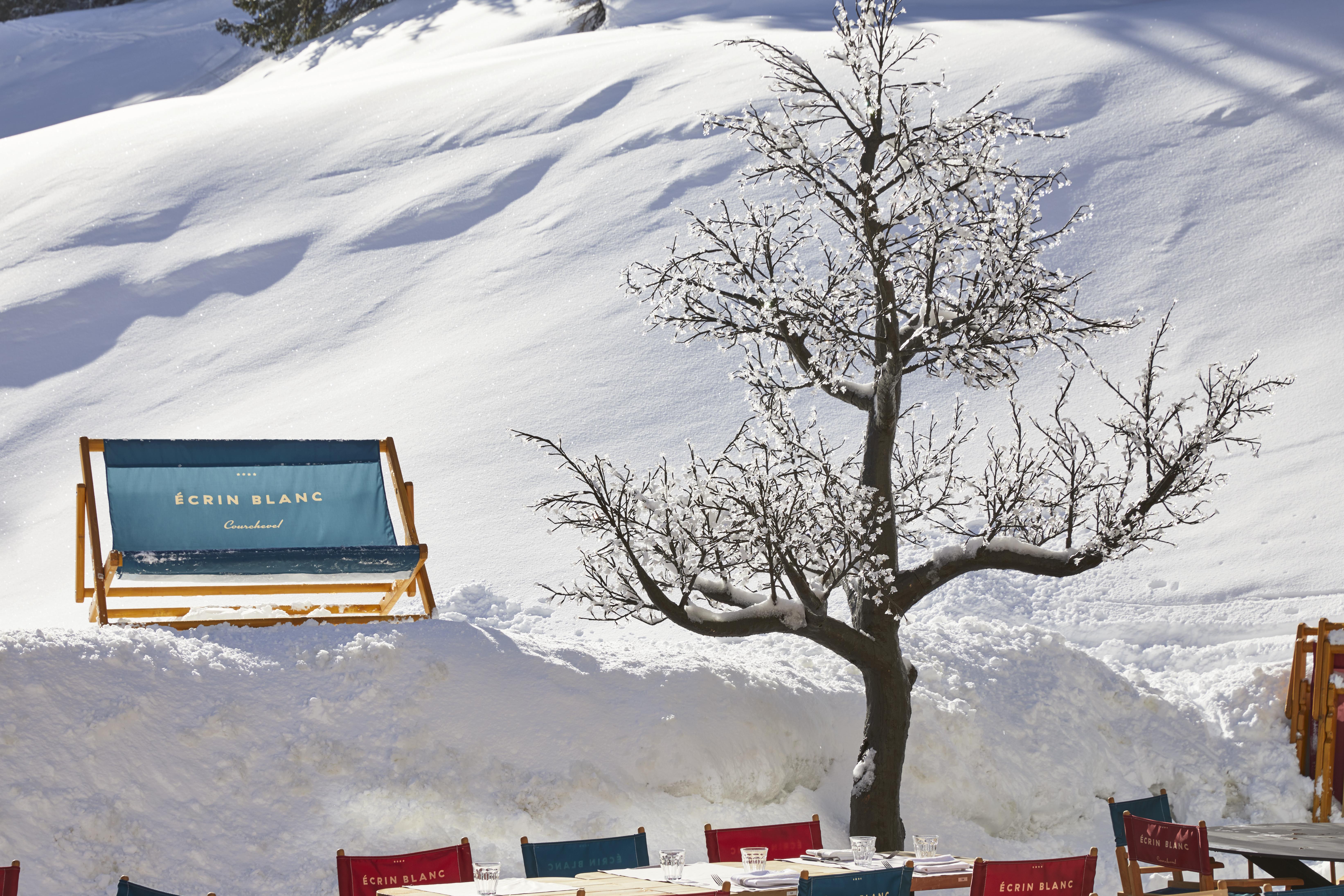 Ecrin Blanc Resort Courchevel - Aquapark Ngoại thất bức ảnh