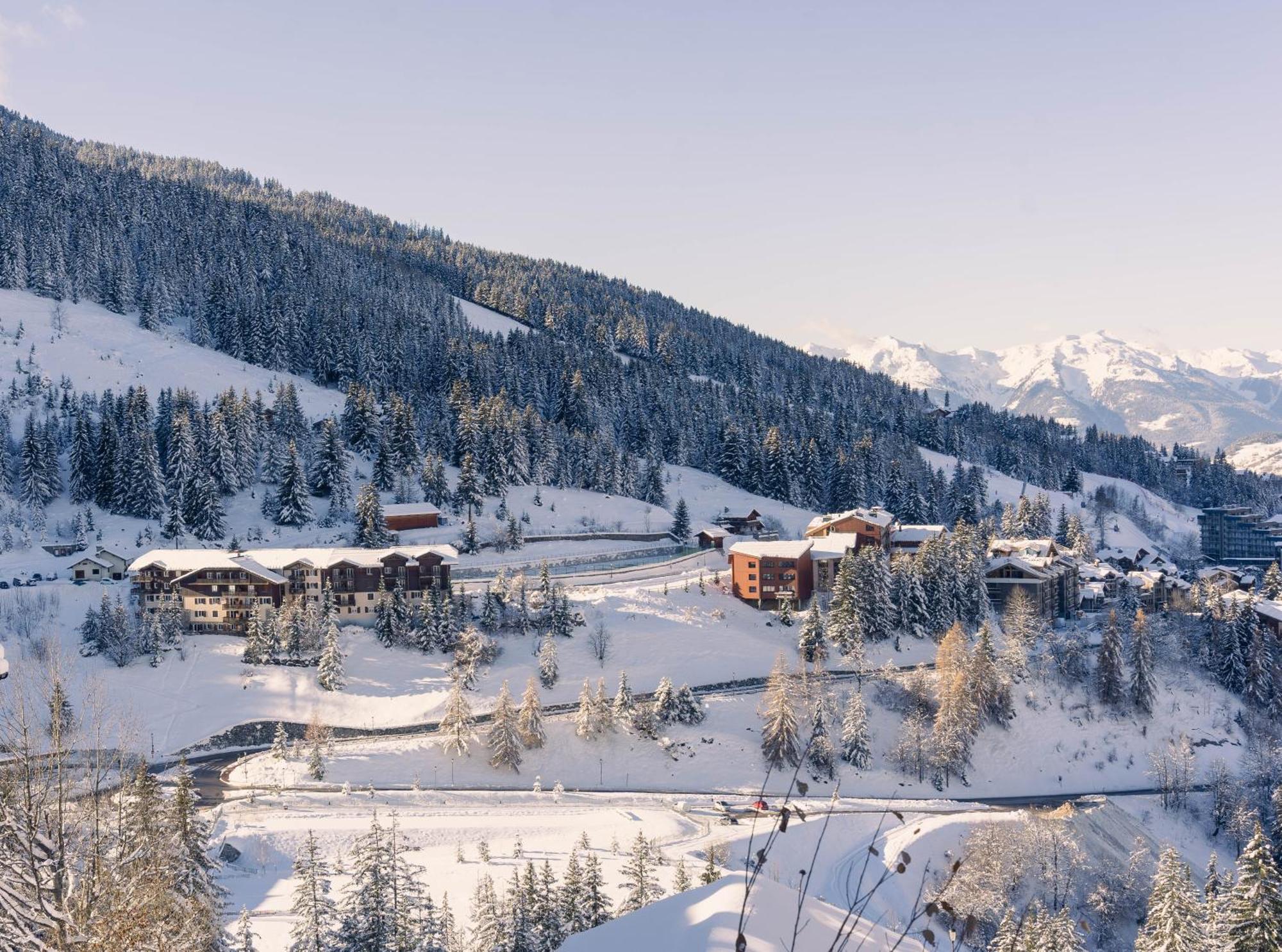 Ecrin Blanc Resort Courchevel - Aquapark Ngoại thất bức ảnh